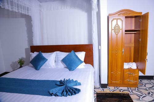 Hotel Queen Elizabeth Safari Lodge