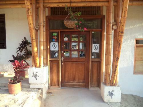 Hostal La Tortuga Hostel