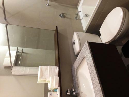 Hotel Microtel By Wyndham Acropolis