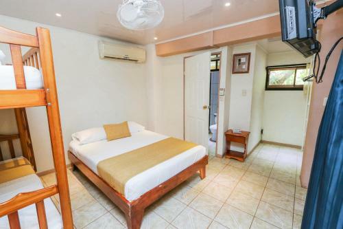 Hotel Flor Blanca