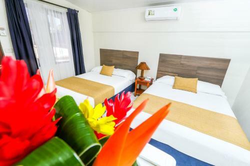 Hotel Flor Blanca