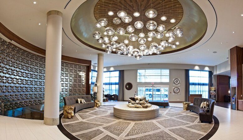 Radisson Hotel & Conference Center Calgary Airport East