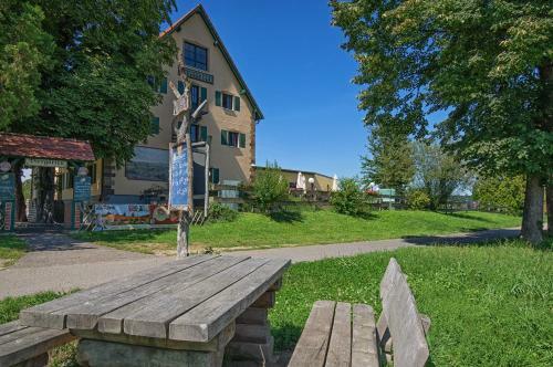 Gastwirtschaft & Hotel Hallescher Anger
