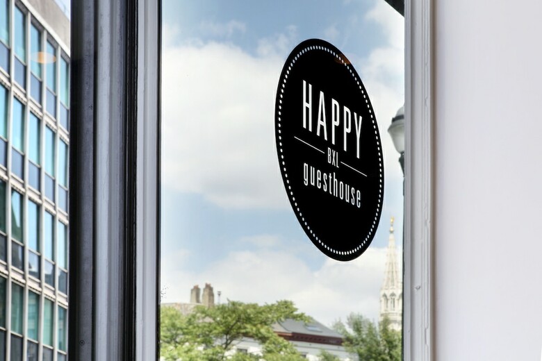 Bed & Breakfast Happy Guesthouse