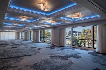 Renaissance Pittsburgh Hotel