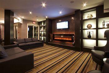 Hotel Living Water Resort