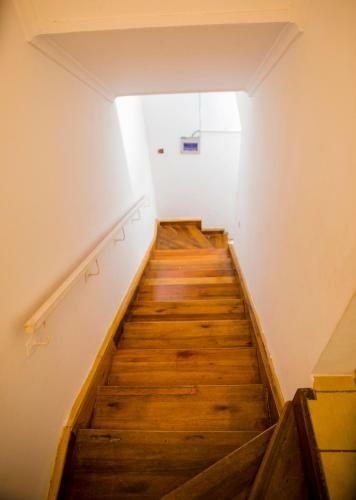 Stylish Apartment Near Foxdale Forest