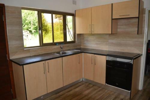 Serviced Apartment (3 Bedrooms)