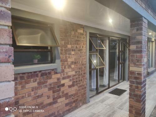 Bed & Breakfast Charis View Guest House