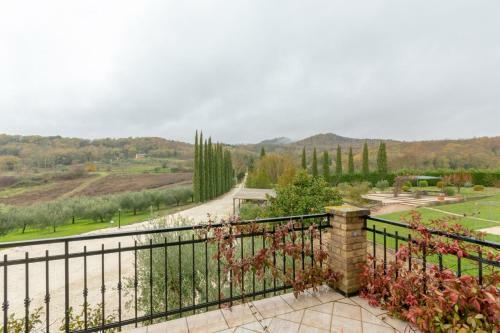 Country Villa With Breathtaking View