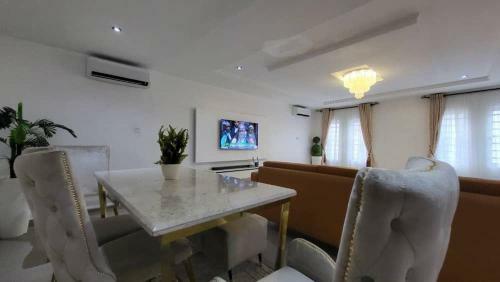 Zion Apartment