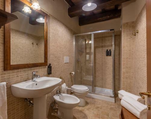 Hotel Borgo Petroro