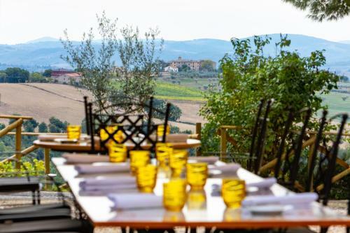 Hotel Borgo Petroro