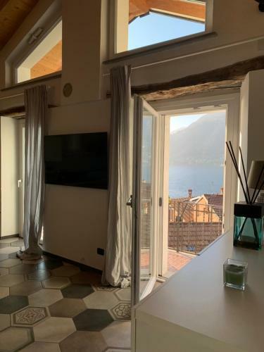 The Best View Apartment Torno
