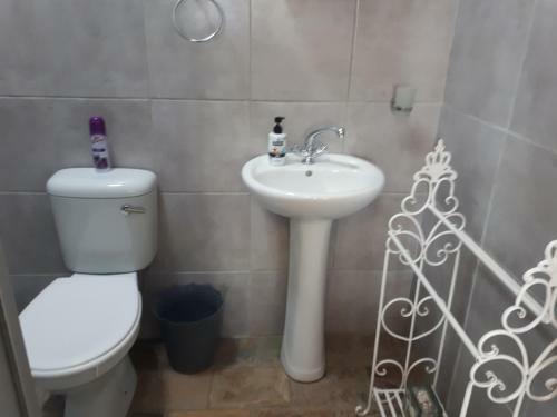 Hostal Agap� Guesthouse