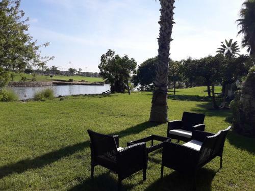 Villa � Bouznika Bay-plage Et Golf