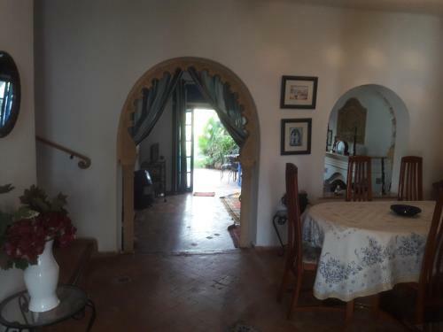 Villa � Bouznika Bay-plage Et Golf