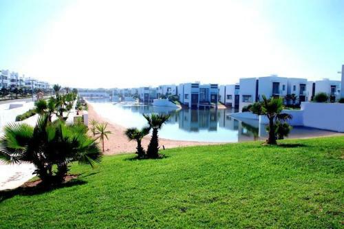 Eden Island Villa - Bouznika