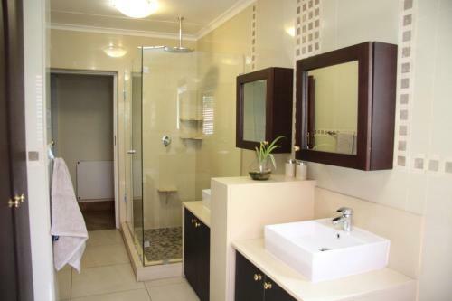 Bed & Breakfast African Bnb - The Boutique Experience