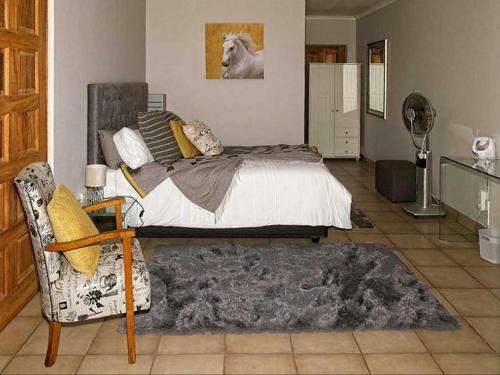 Tamarisk Guest Lodge