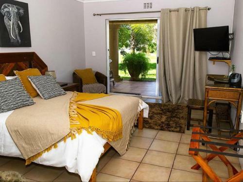 Tamarisk Guest Lodge