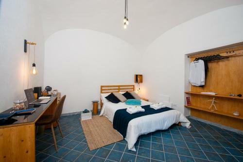 Light Blue - Apartment In The Middle Of Everything