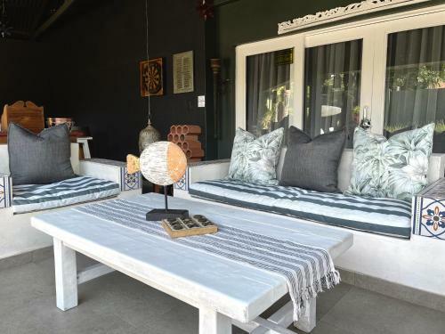 Hostal Studio Gray