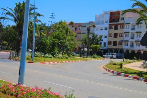 Apartamento Bouznika 13