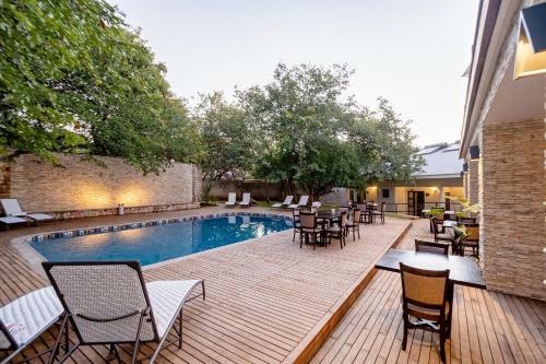 Hotel Nkosi Guest Lodge
