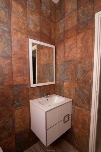 Villa Avec Piscine Priv�e Haut Standing 38846
