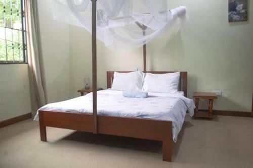 Simple Spacious Two Bedroom Apartment