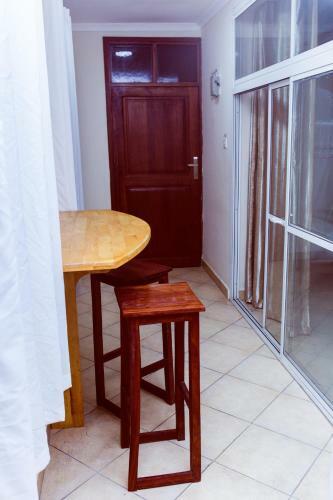 Triniti Airport Hotel