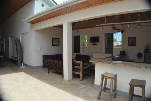 Triniti Airport Hotel
