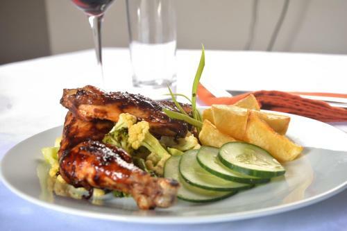 Triniti Airport Hotel