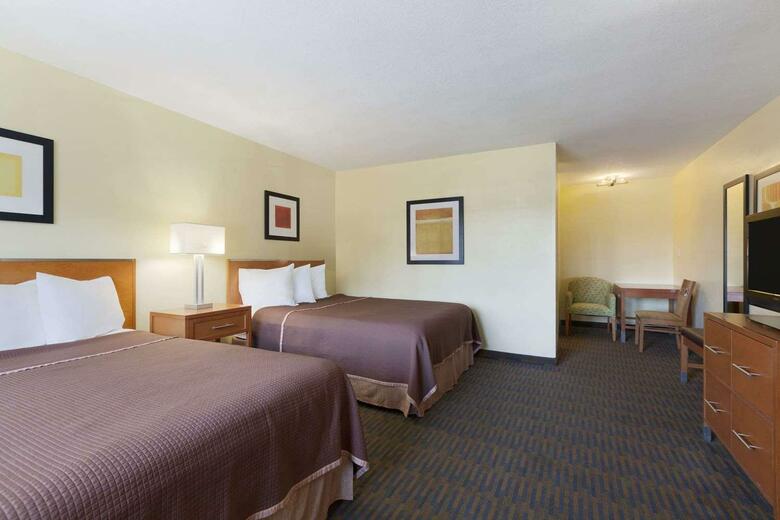 Hotel Howard Johnson Sea World