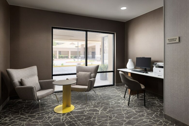 Hotel Springhill Suites Fresno