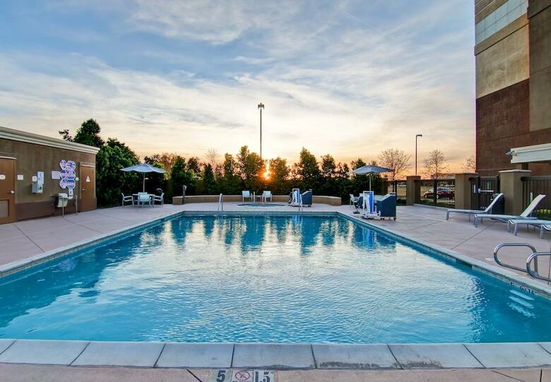 Hotel Springhill Suites Fresno