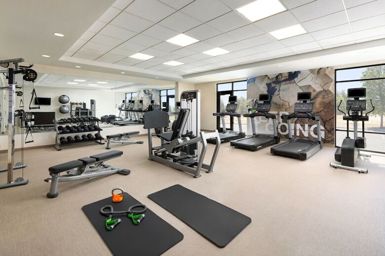 Hotel Springhill Suites Fresno
