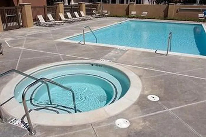 Hotel Springhill Suites Fresno
