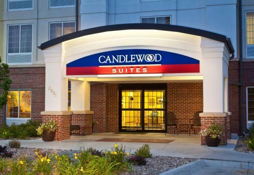 Hotel Candlewood Suites Omaha Airport