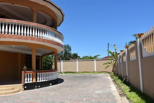 Red Roof Villa