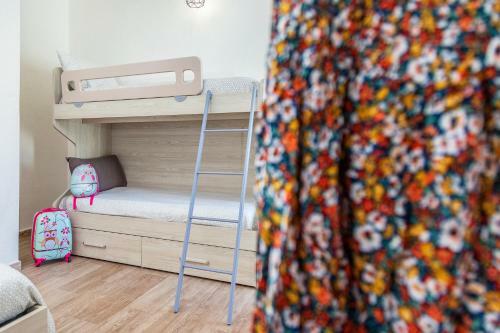 Bed & Breakfast Acquazzurra Guest House
