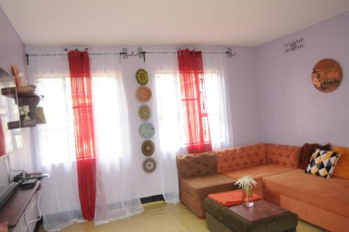 Beautiful & Stylish 2-bedroom Apartment In Karatu