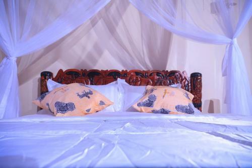 Hotel Acaki Lodge