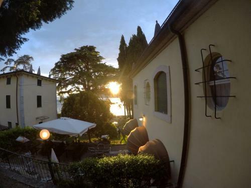 Hostal Villa Corteolivo