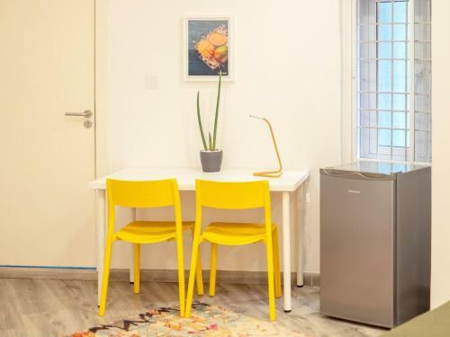 Yellow Door Apartments