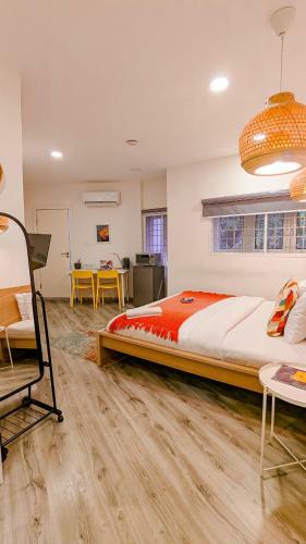 Yellow Door Apartments