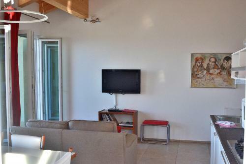 South Apartment
