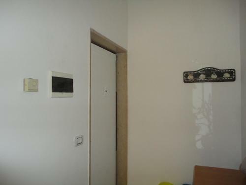 Hostal Travel And Living