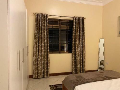 Roses Apartment, Muyenga Hill